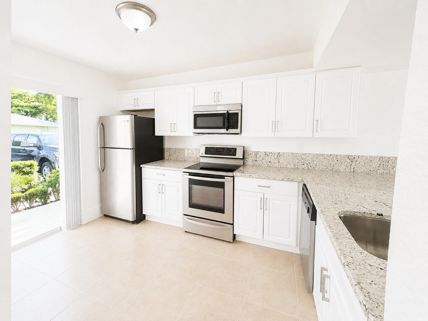 CRYSTAL VIEW TOWNHOMES - Residential Lease