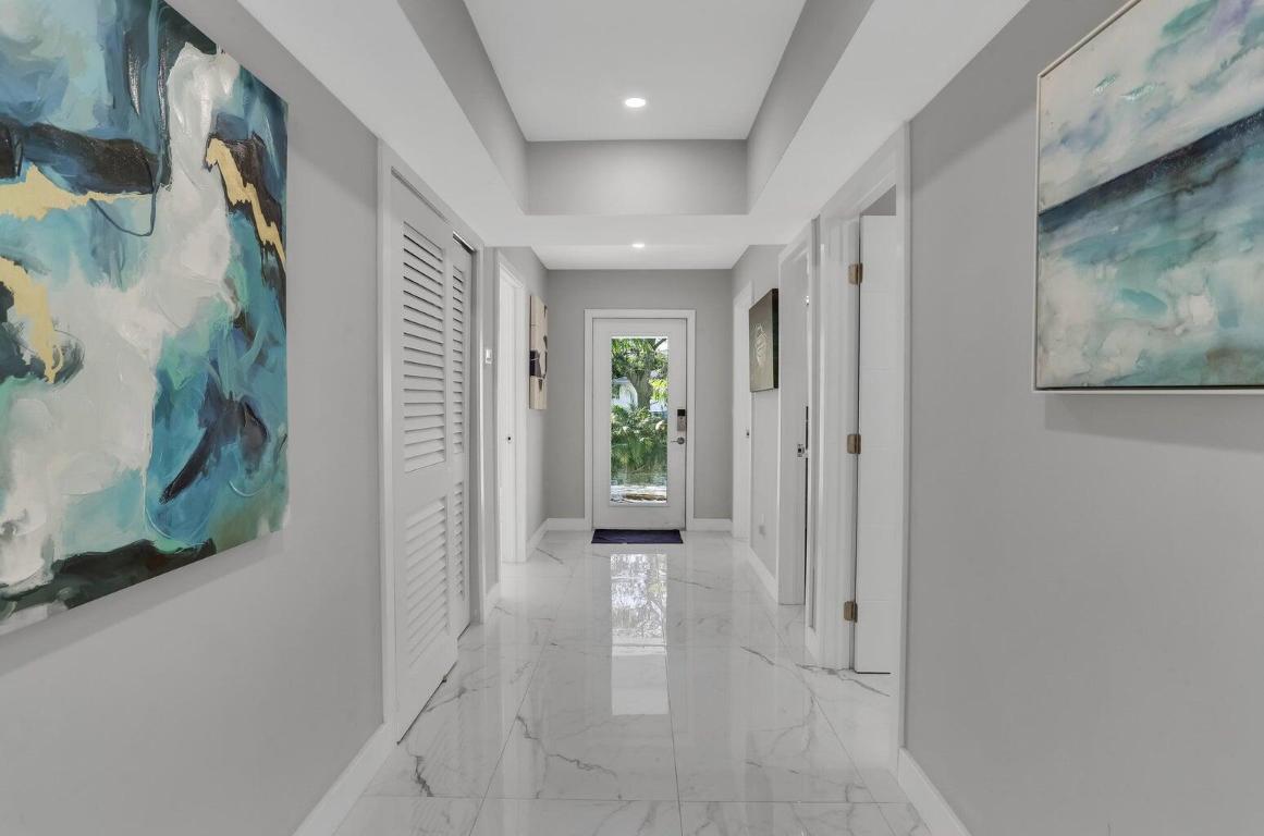 LAUDER GATE ISLES - Residential Lease