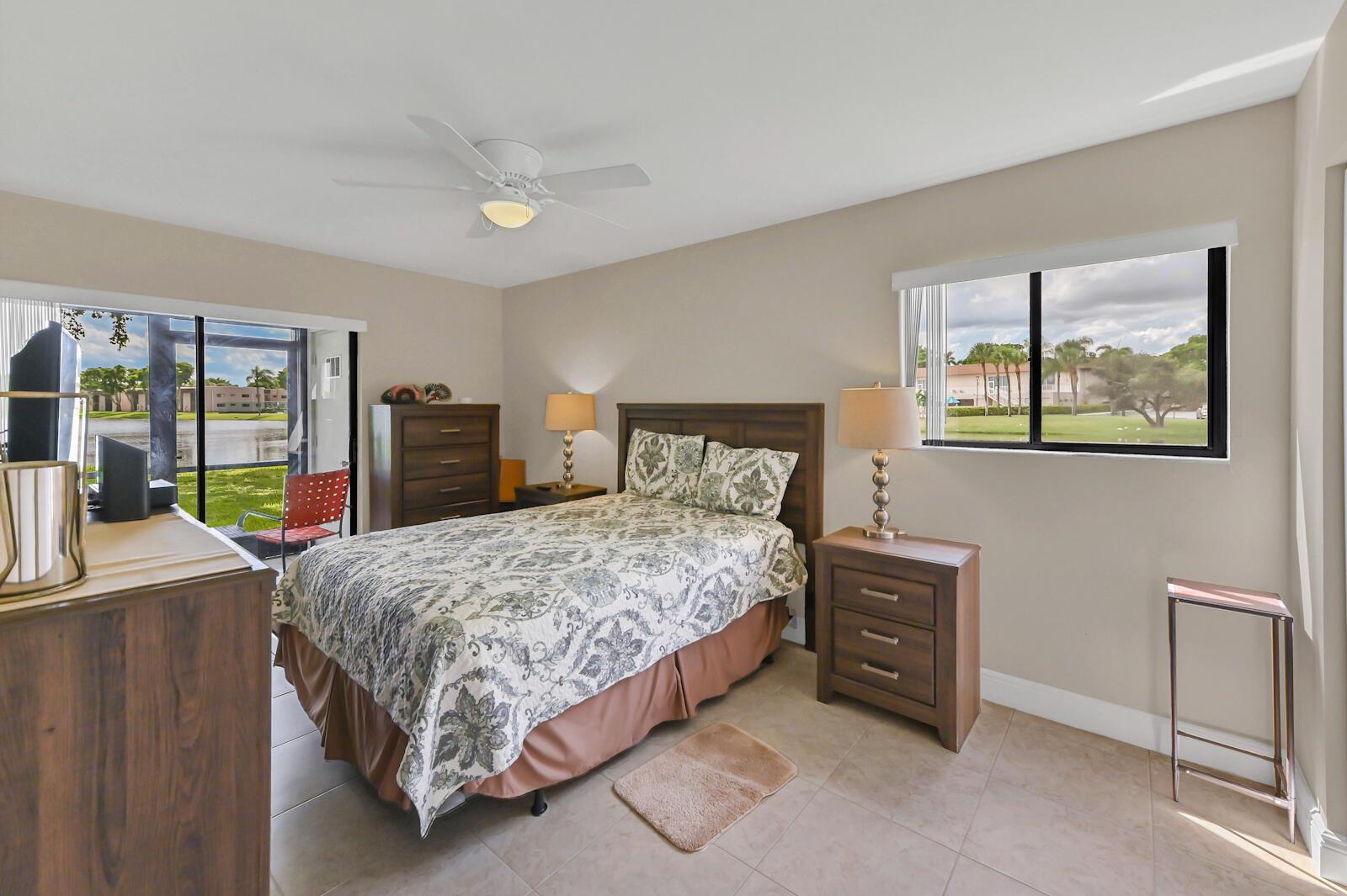 LAKES OF DELRAY - Residential Lease