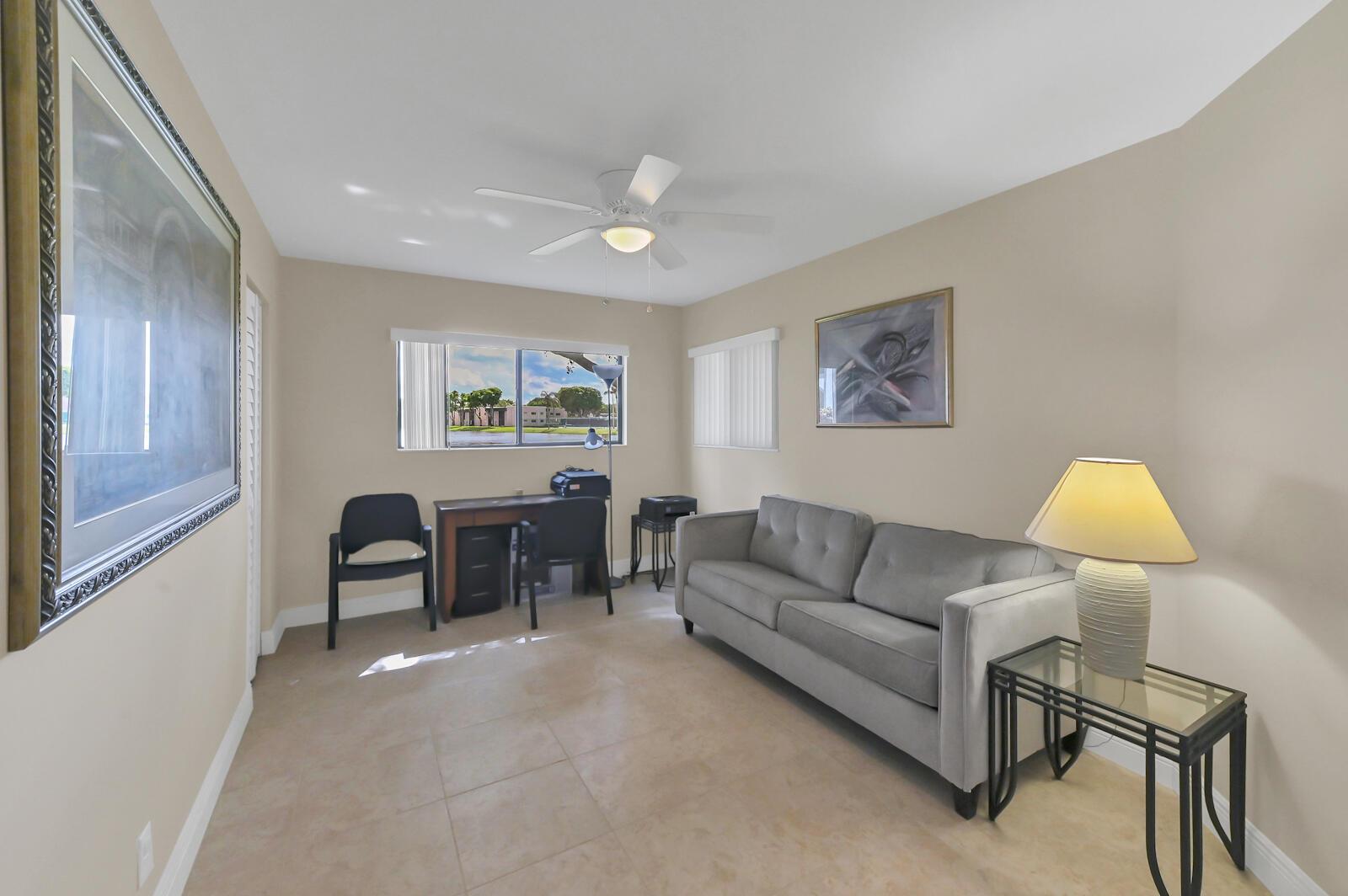 LAKES OF DELRAY - Residential Lease