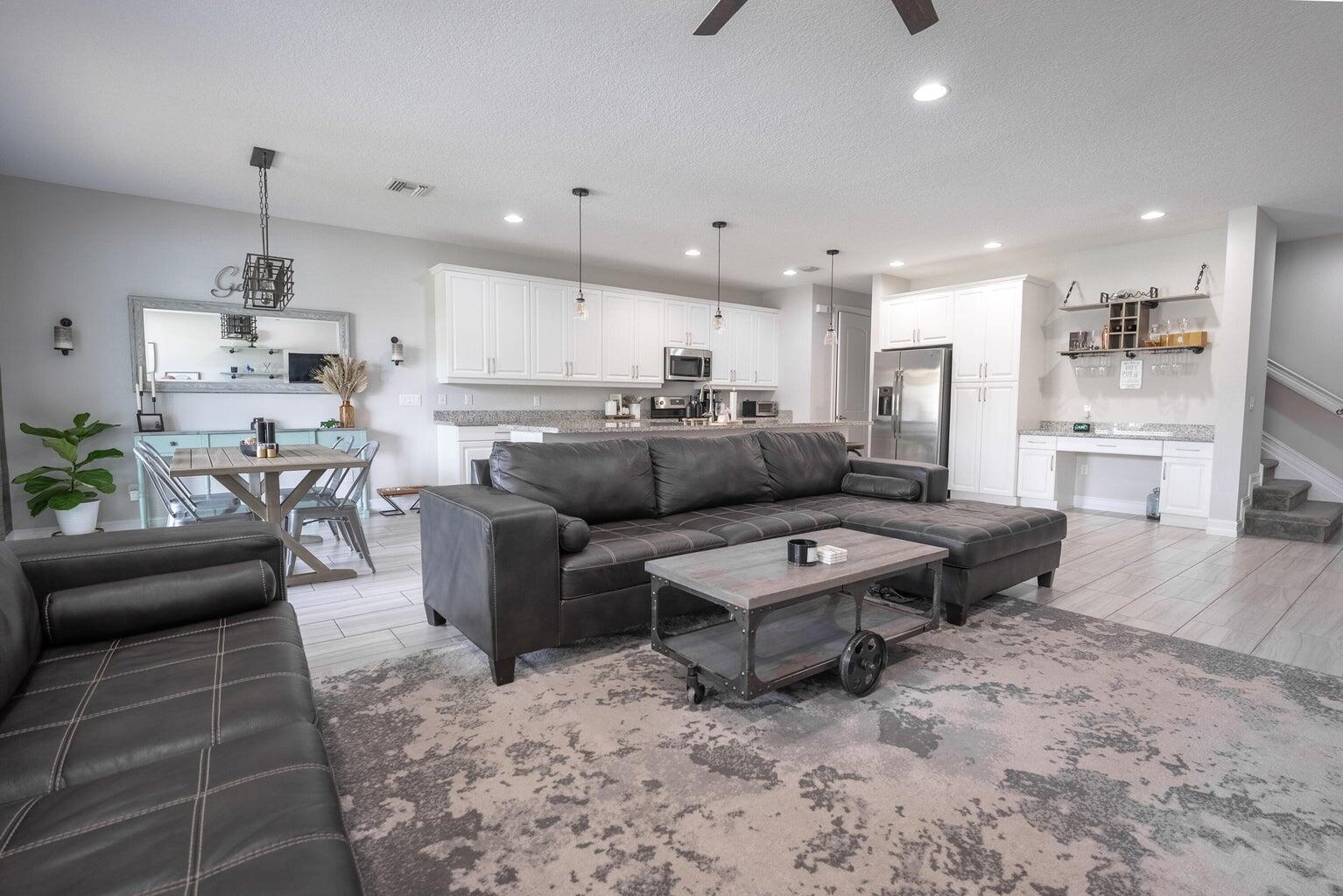 PARK CENTRAL AT CYPRESS K - Residential Lease