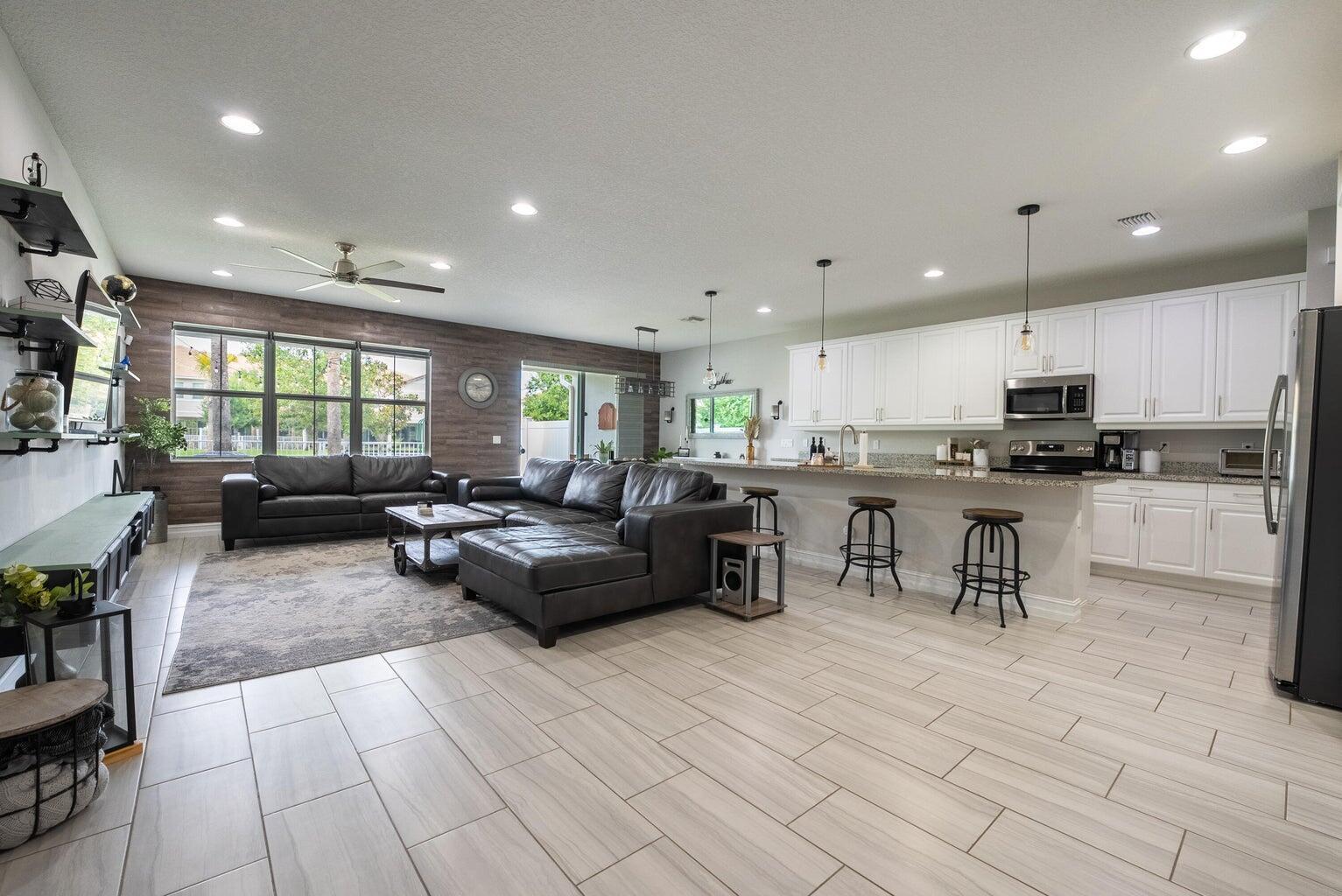 PARK CENTRAL AT CYPRESS K - Residential Lease