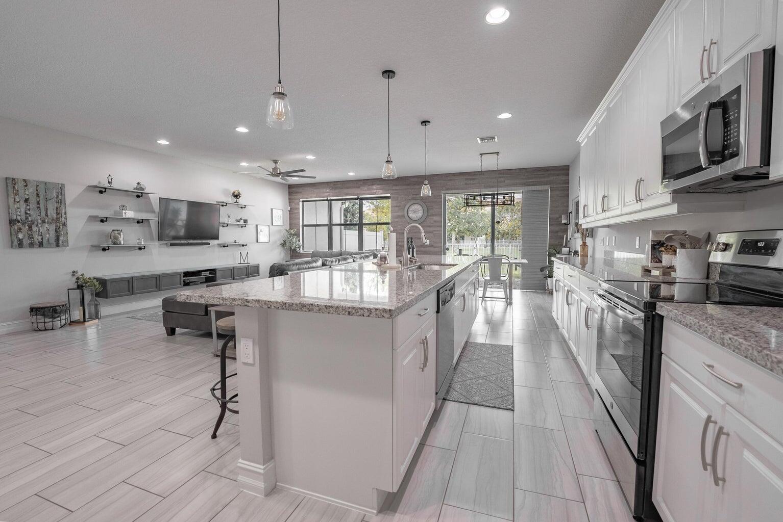 PARK CENTRAL AT CYPRESS K - Residential Lease