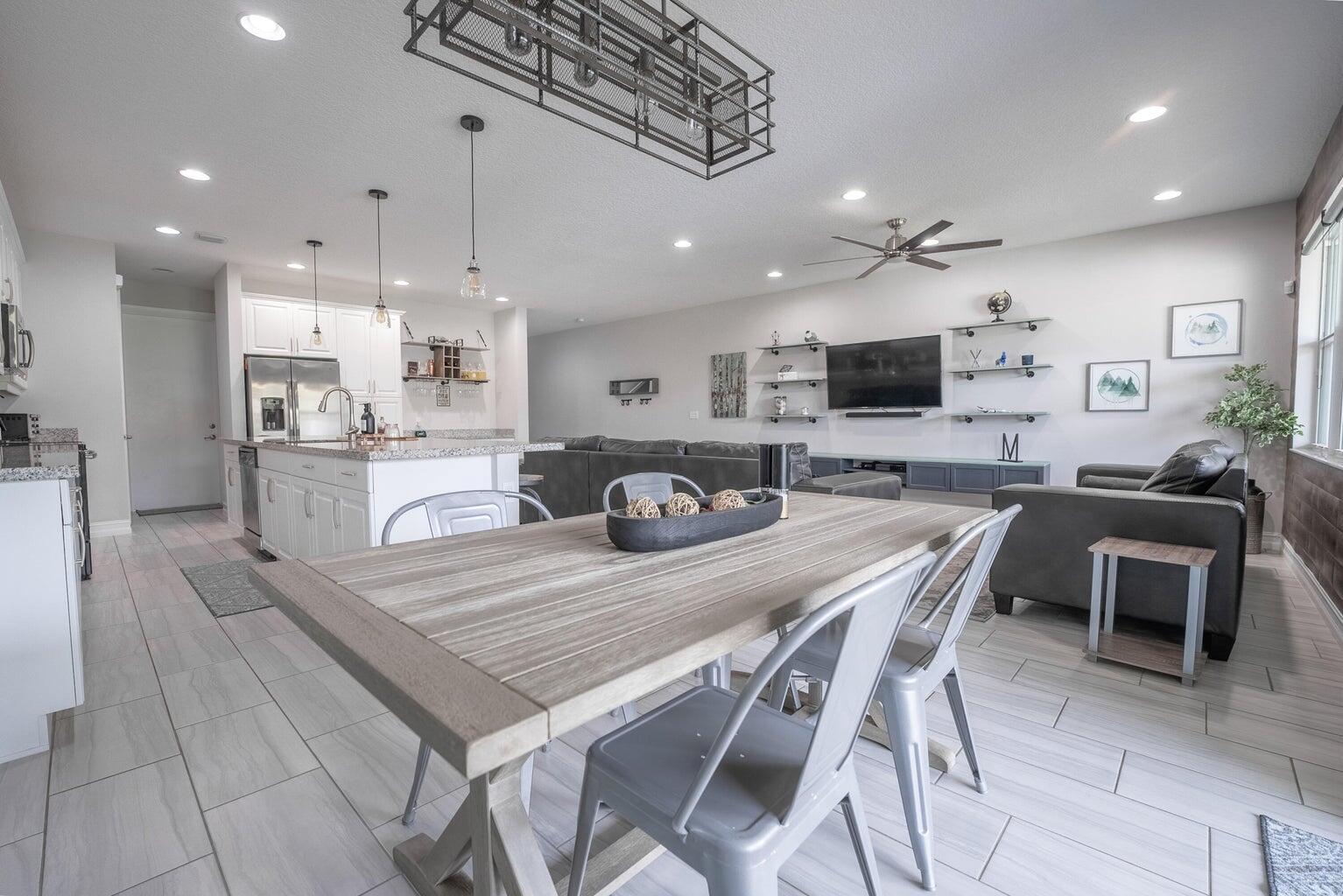 PARK CENTRAL AT CYPRESS K - Residential Lease