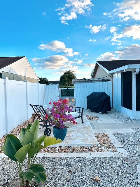 COUNTERPOINT ESTATES 5 - Residential