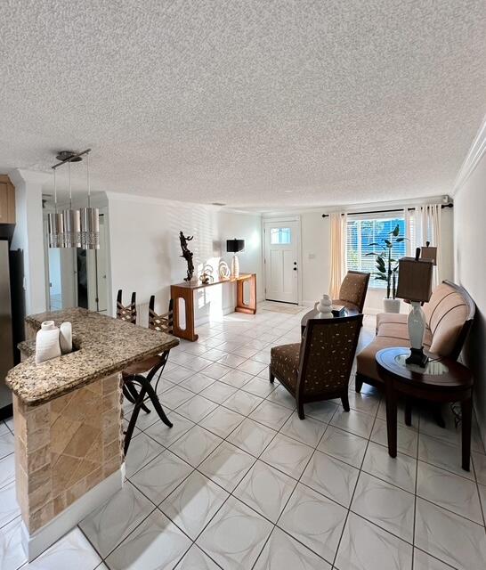 COUNTERPOINT ESTATES 5 - Residential