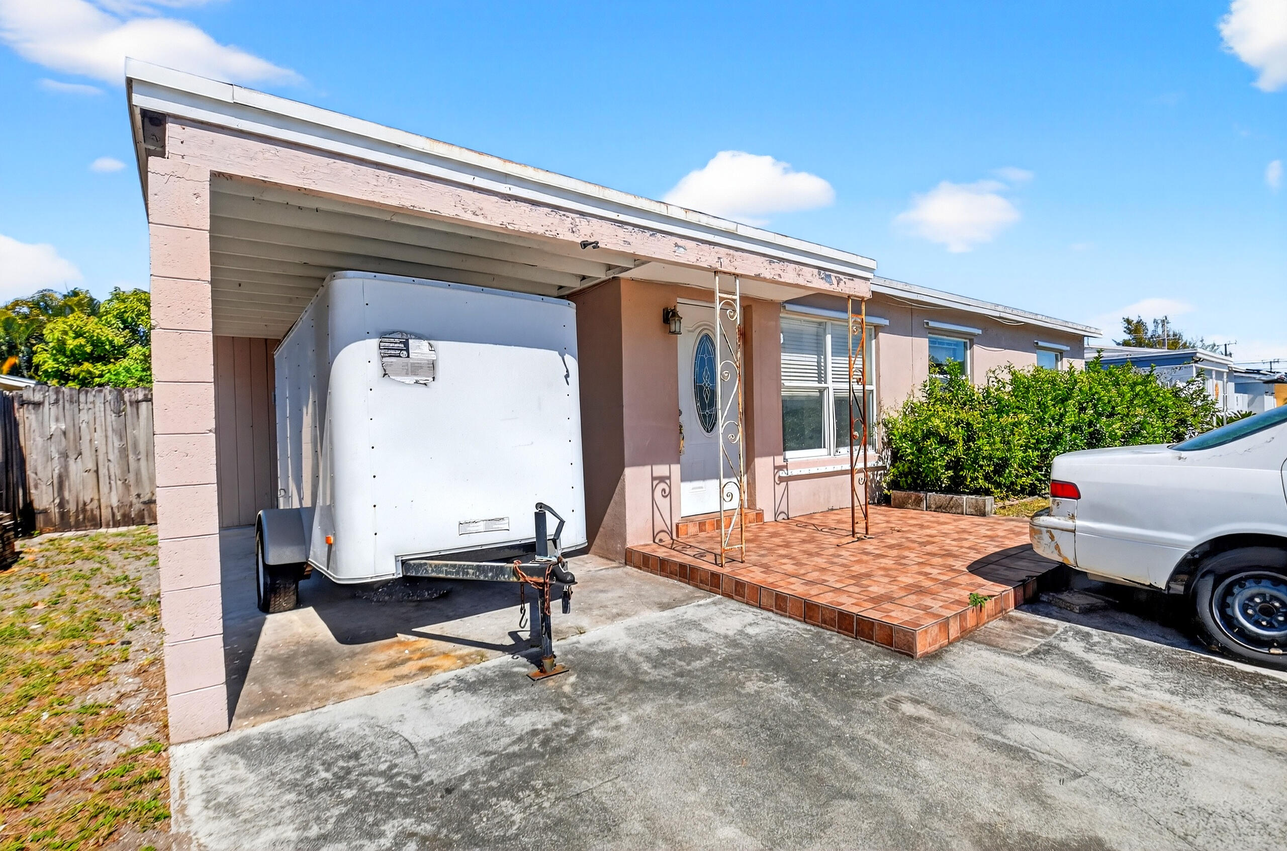 2013 Longwood Road
