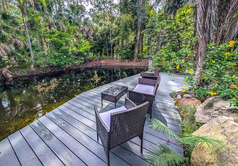 Tiny photo for 8259 155th Place N, Palm Beach Gardens, FL 33418 (MLS # B26036240)