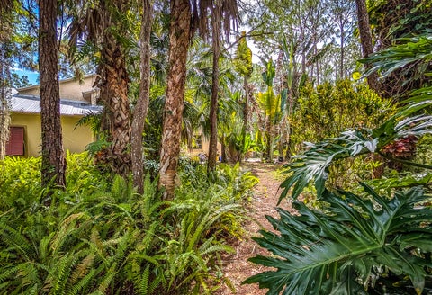 Tiny photo for 8259 155th Place N, Palm Beach Gardens, FL 33418 (MLS # B26036240)