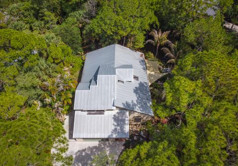 Tiny photo for 8259 155th Place N, Palm Beach Gardens, FL 33418 (MLS # B26036240)