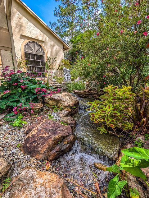 Tiny photo for 8259 155th Place N, Palm Beach Gardens, FL 33418 (MLS # B26036240)