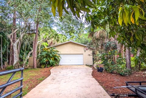 Tiny photo for 8259 155th Place N, Palm Beach Gardens, FL 33418 (MLS # B26036240)