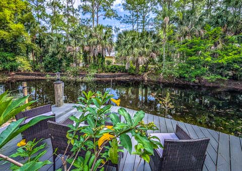 Tiny photo for 8259 155th Place N, Palm Beach Gardens, FL 33418 (MLS # B26036240)