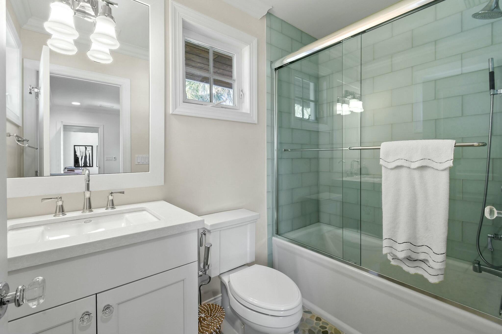 JUPITER INLET BEACH COLON - Residential