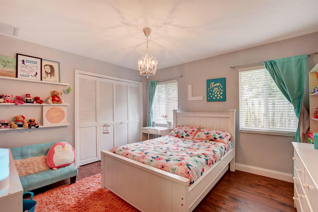 CARRIAGE HILL - Residential