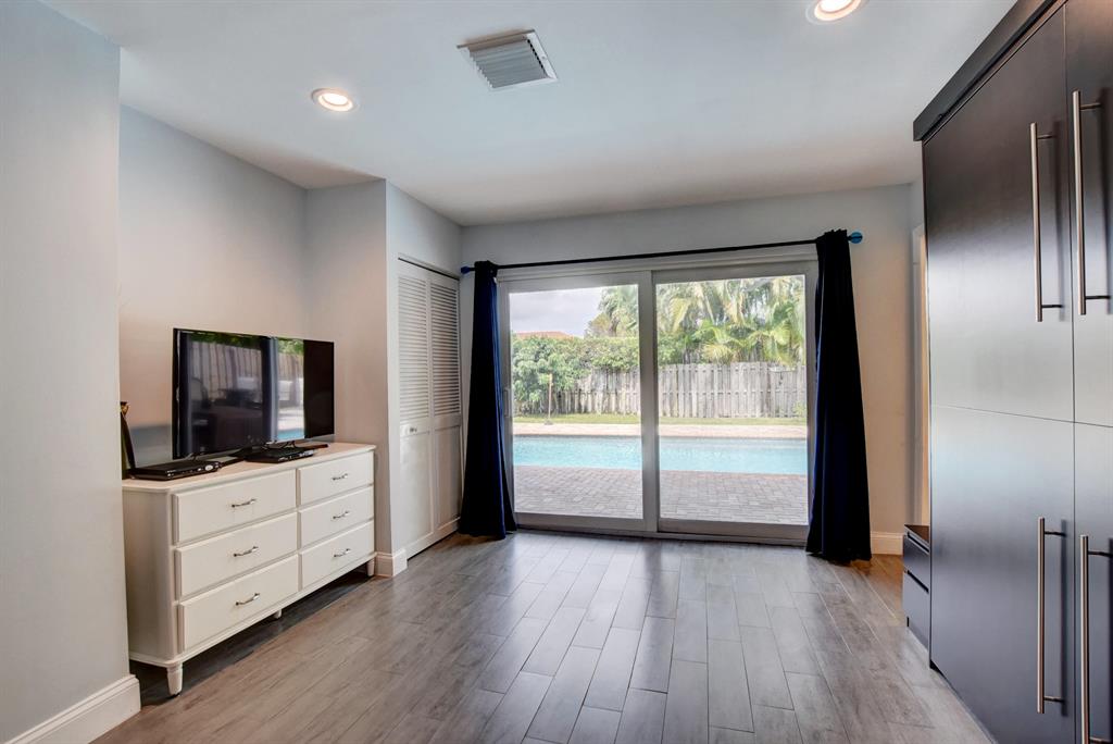 CARRIAGE HILL - Residential