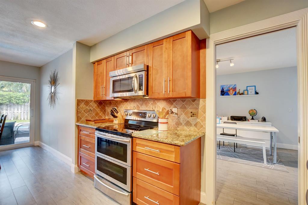 CARRIAGE HILL - Residential