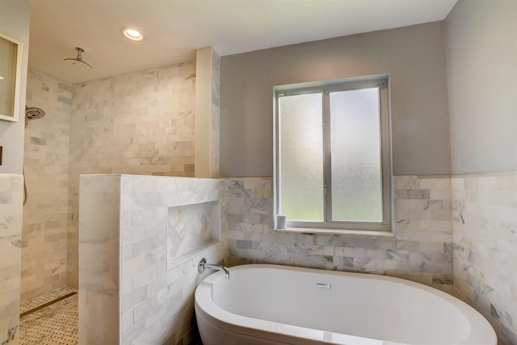 CARRIAGE HILL - Residential