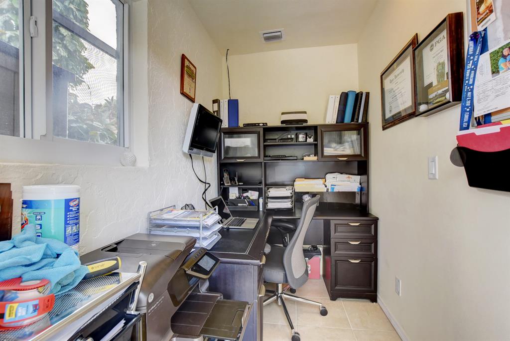 CARRIAGE HILL - Residential