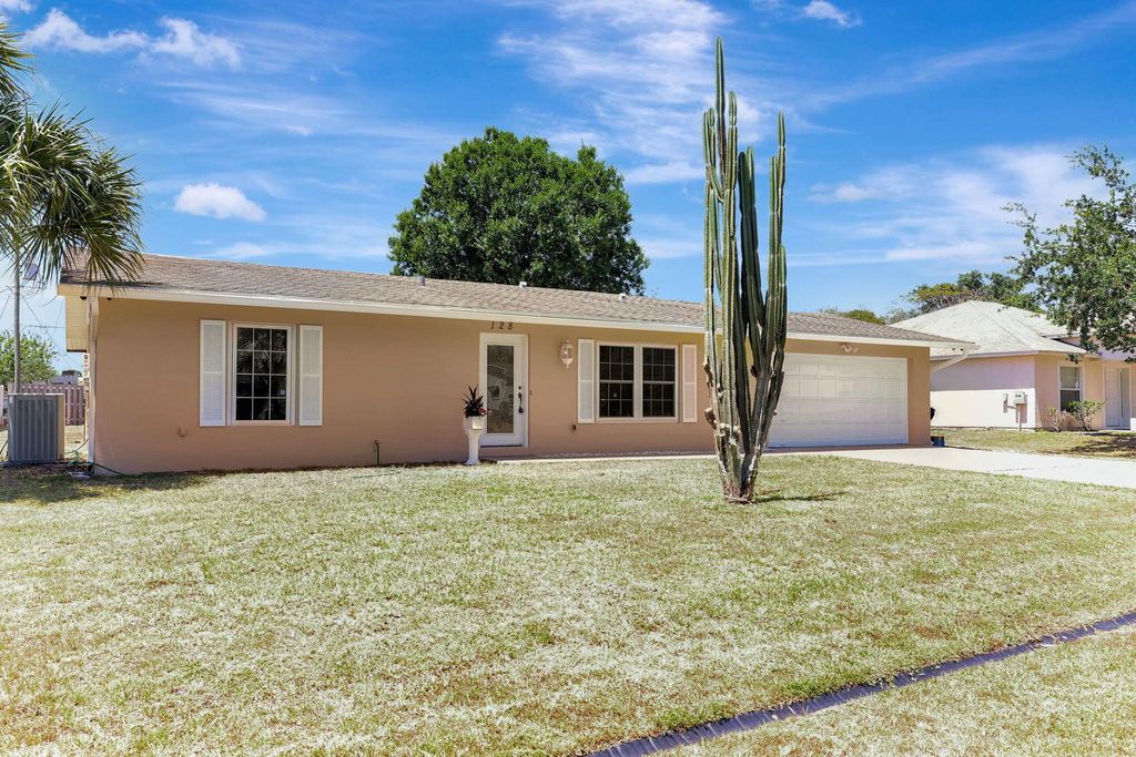 Photo of 128 NW Doreen Street, Port Saint Lucie, FL 34984 (MLS # R10979855)