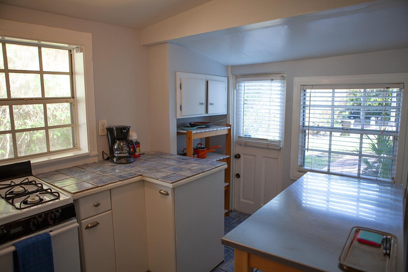 NORTH PALM BCH 1 - Residential Lease