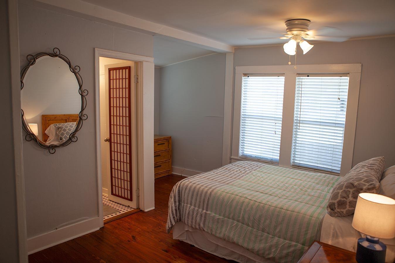 NORTH PALM BCH 1 - Residential Lease