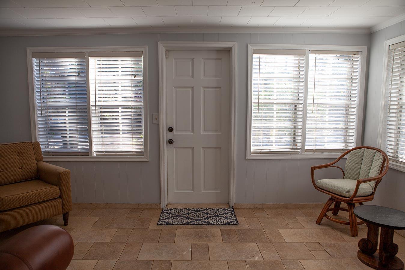 NORTH PALM BCH 1 - Residential Lease