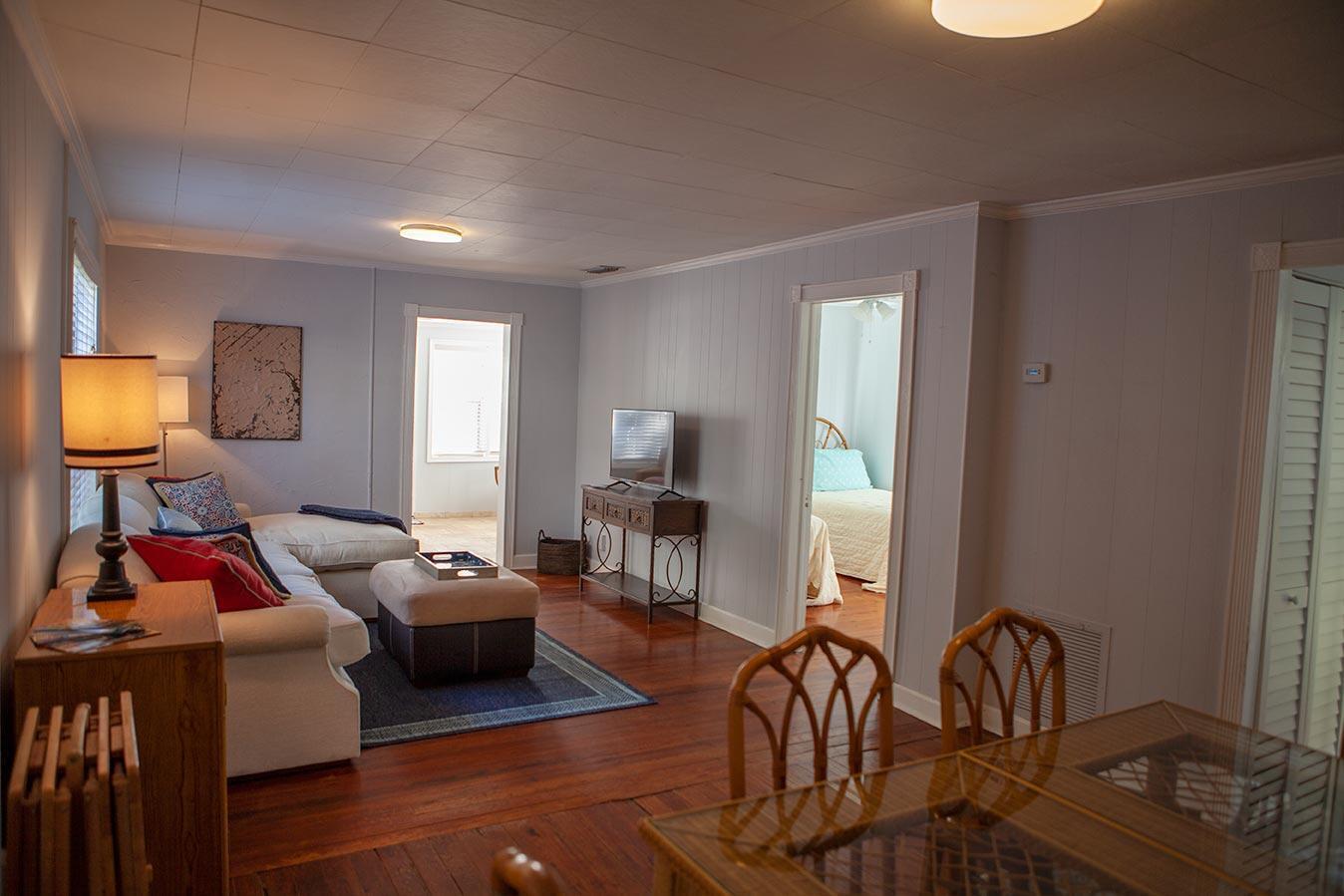 NORTH PALM BCH 1 - Residential Lease