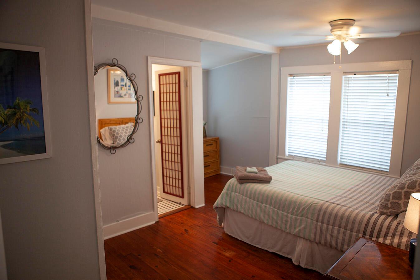 NORTH PALM BCH 1 - Residential Lease