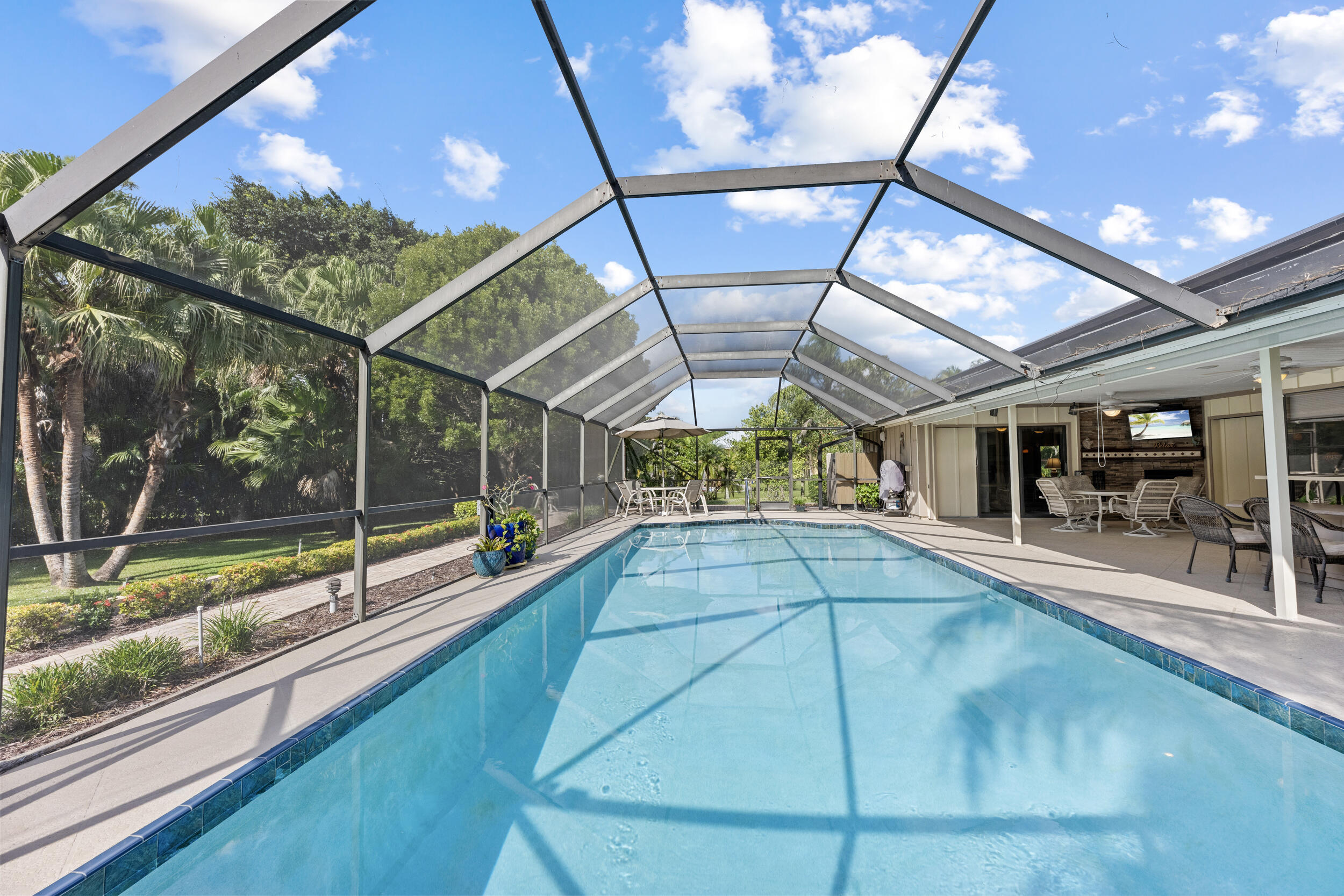 Palm Beach Country Estates - Residential