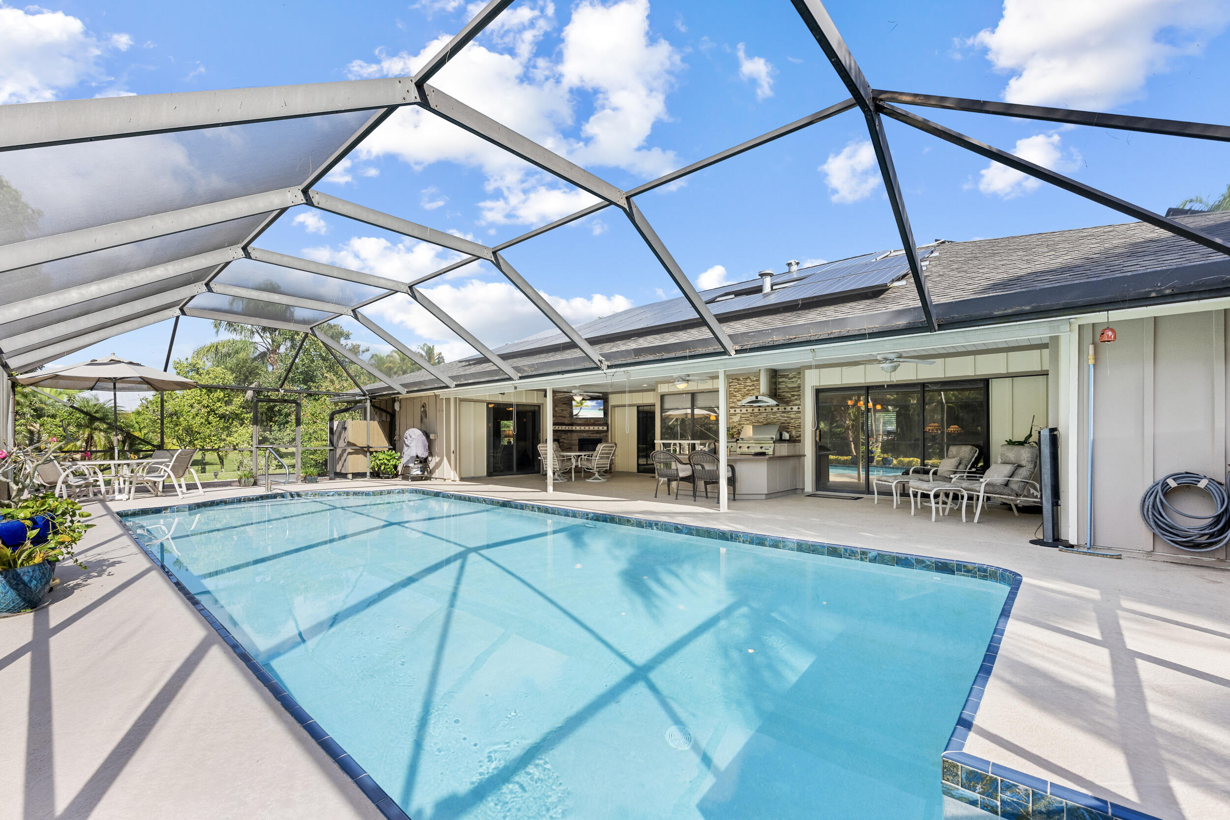 Palm Beach Country Estates - Residential