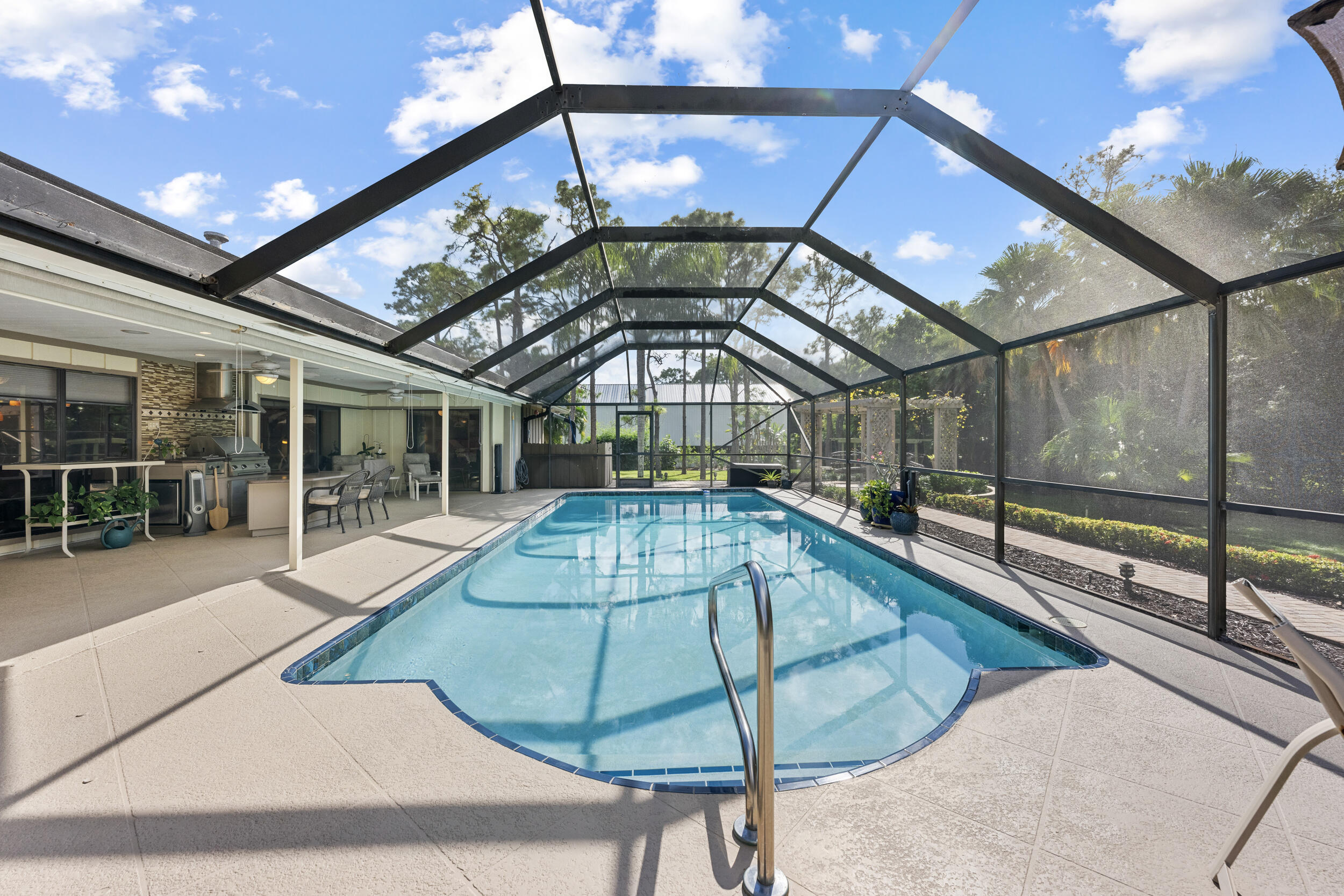 Palm Beach Country Estates - Residential