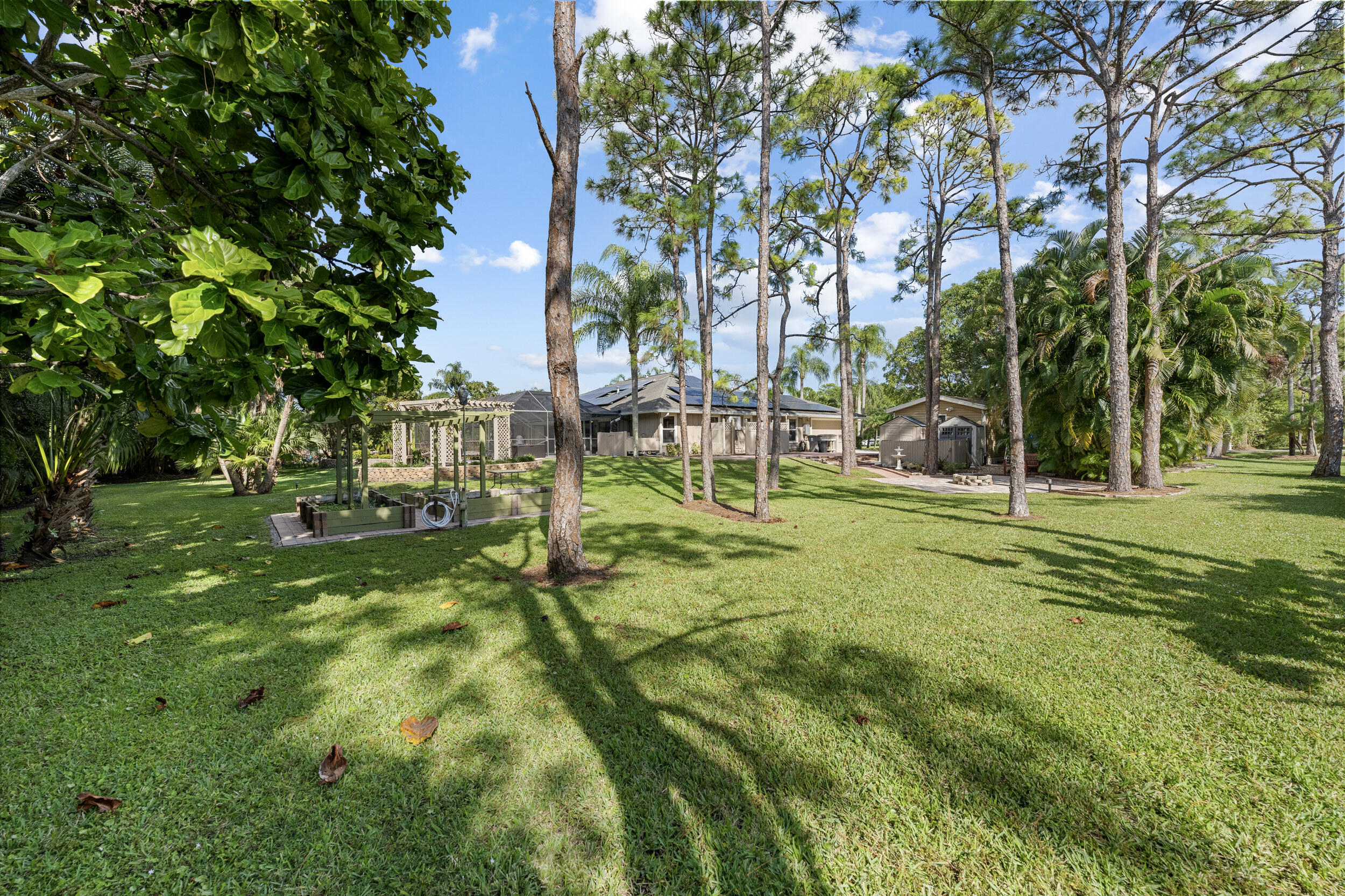 Palm Beach Country Estates - Residential