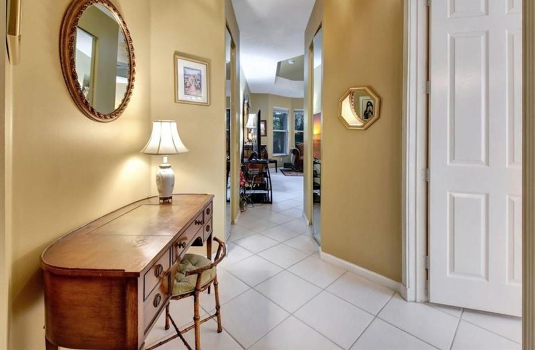 Valencia Falls 04 - Residential