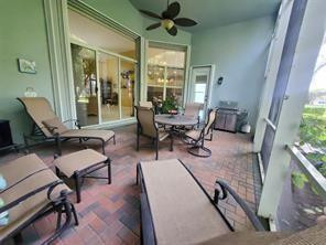 Valencia Falls 04 - Residential