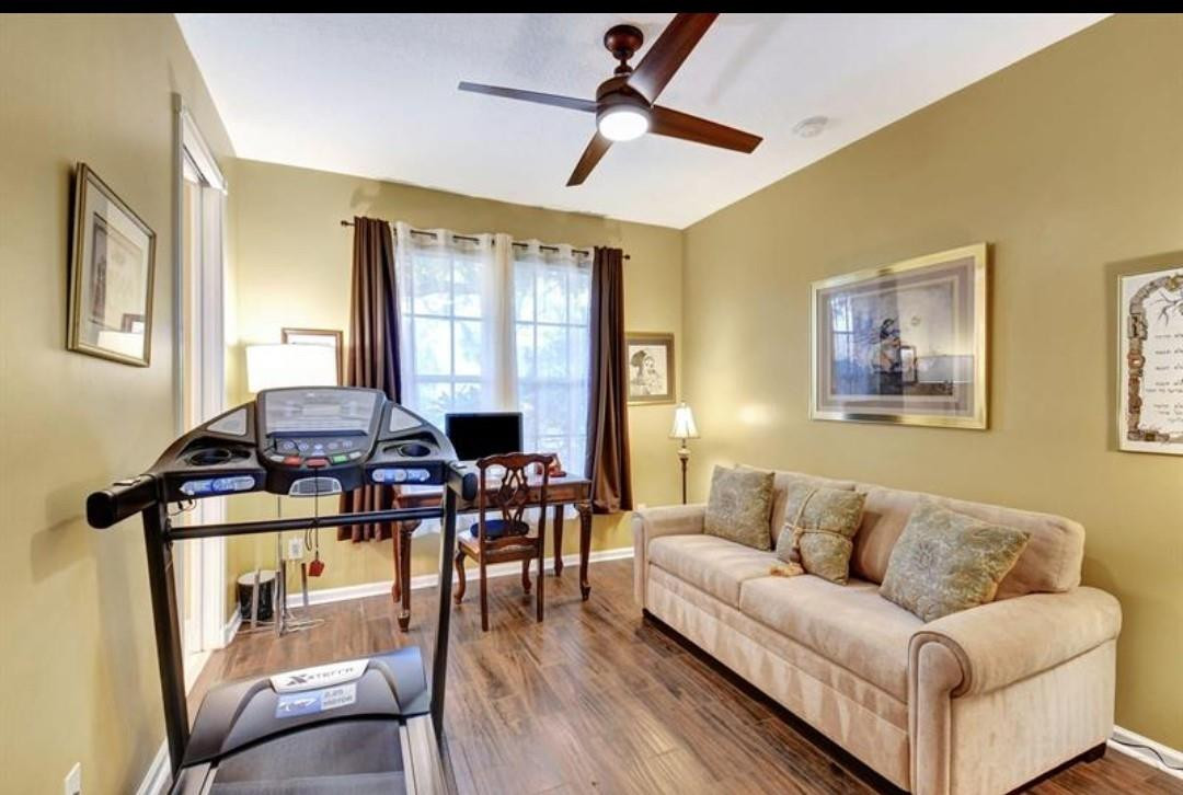 Valencia Falls 04 - Residential