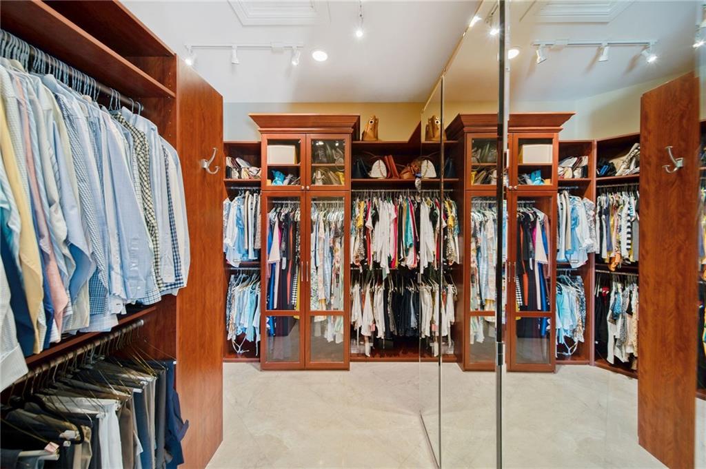 CANARY SUB - Residential