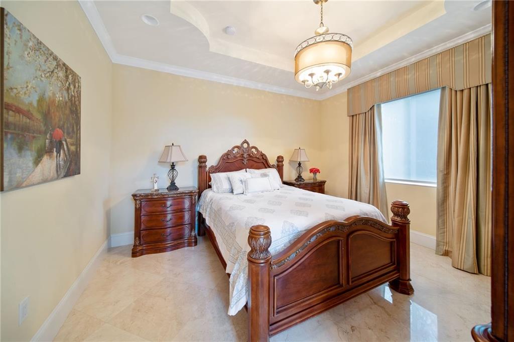 CANARY SUB - Residential