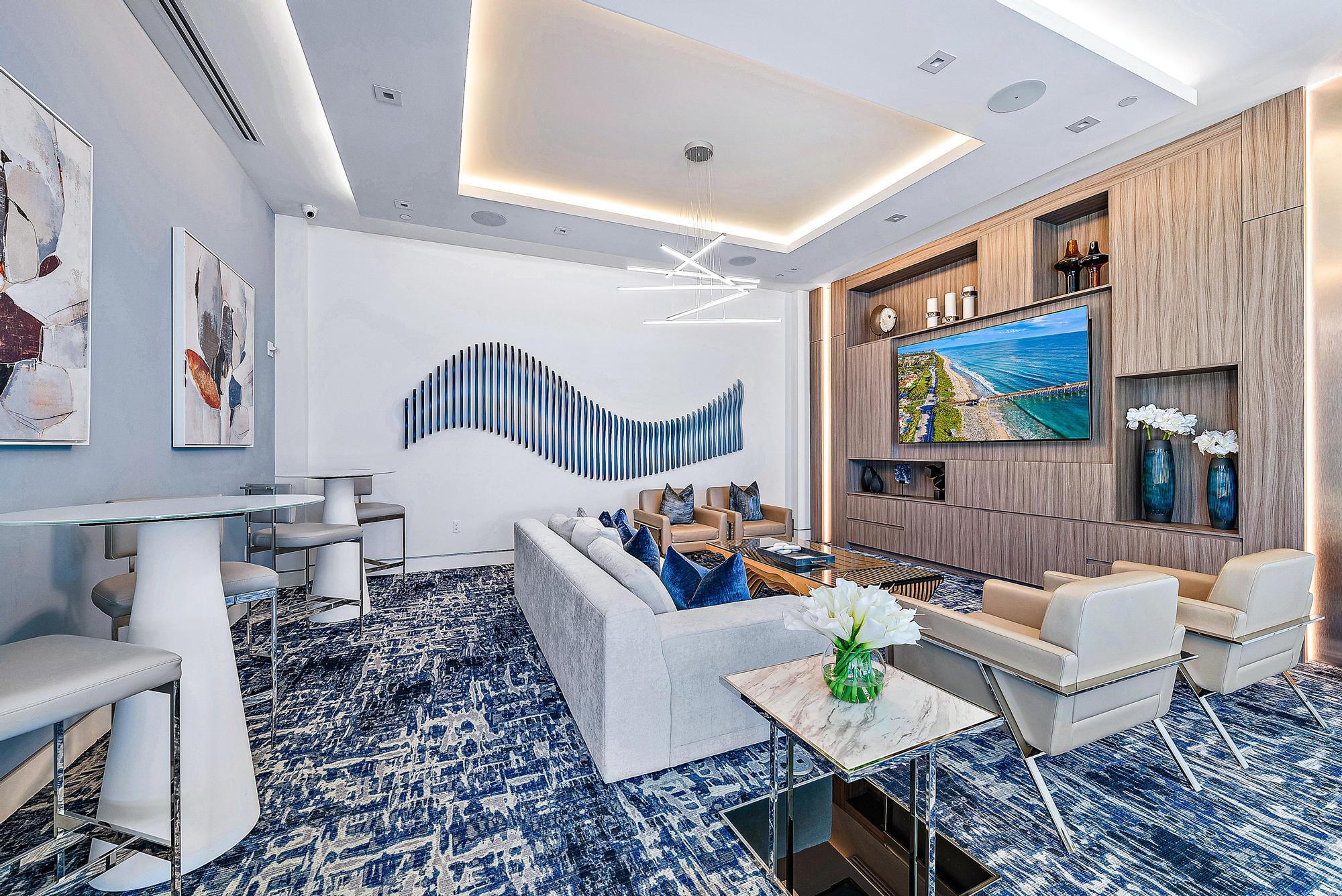 WATER CLUB 3 NORTH PALM B - Residential