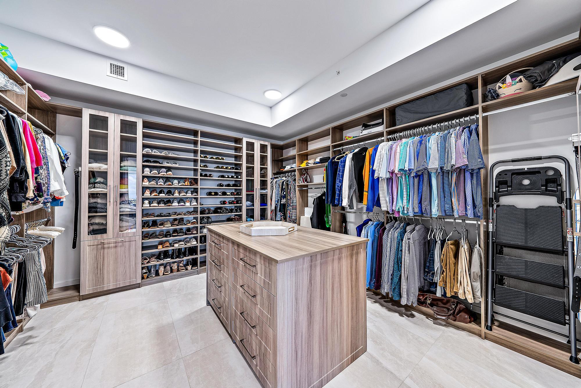 WATER CLUB 3 NORTH PALM B - Residential