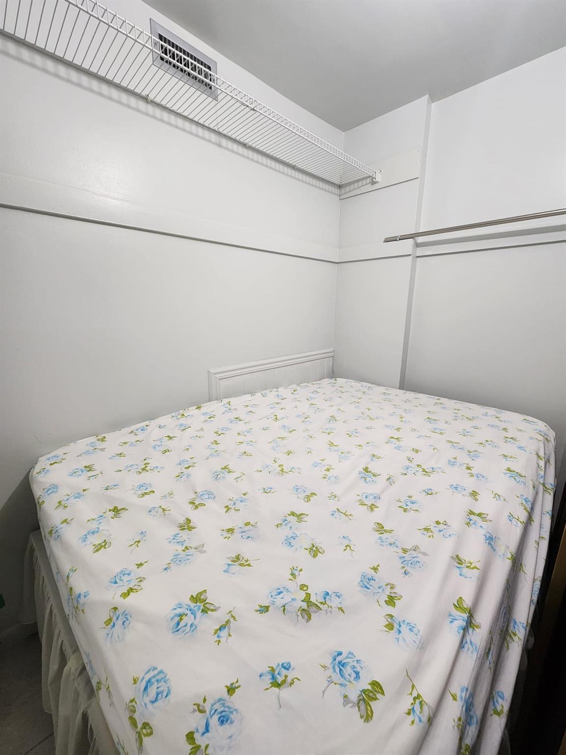 Castle Gardens #14 - Residential