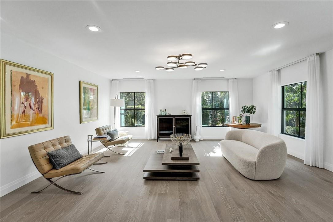 Sea Ranch Lakes - Residential