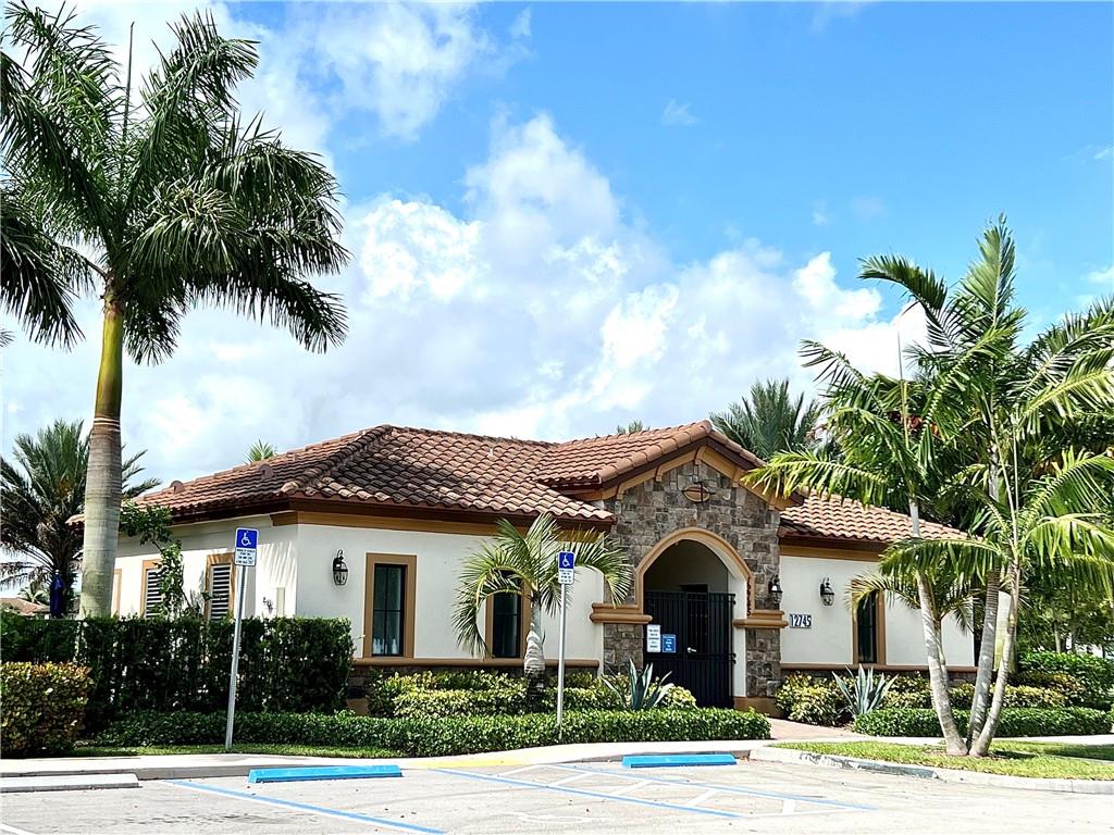 Cambria Parc - Residential