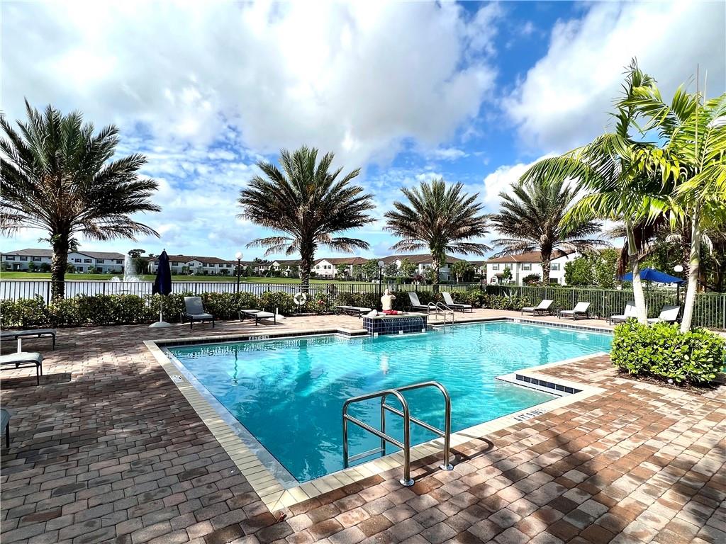 Cambria Parc - Residential