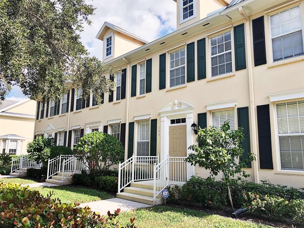 Photo of 143 Bishopwood Drive, Jupiter, FL 33458 (MLS # R10733714)