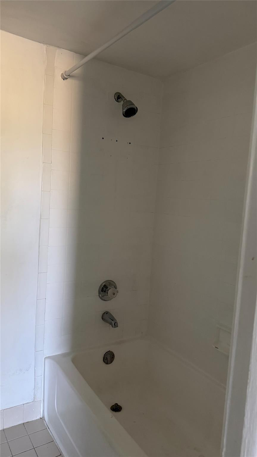 Villas De Venezia Condo - Residential Lease