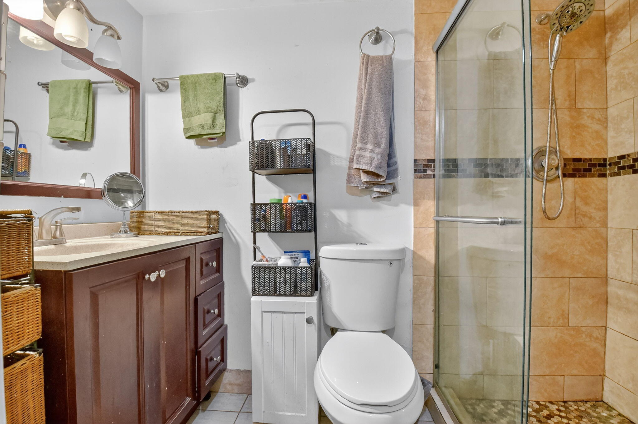 LAKEVIEW GREENS - Residential