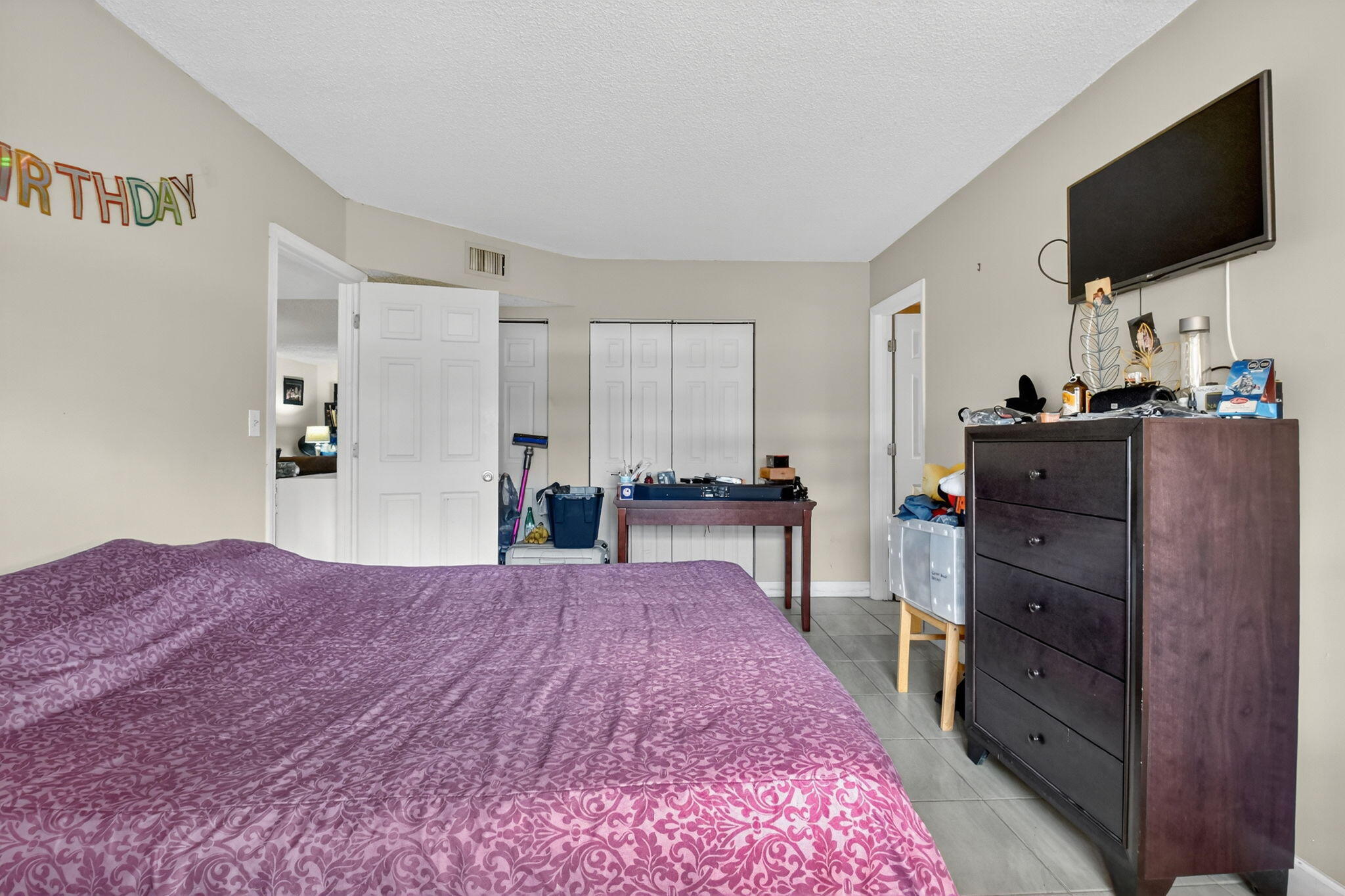 LAKEVIEW GREENS - Residential