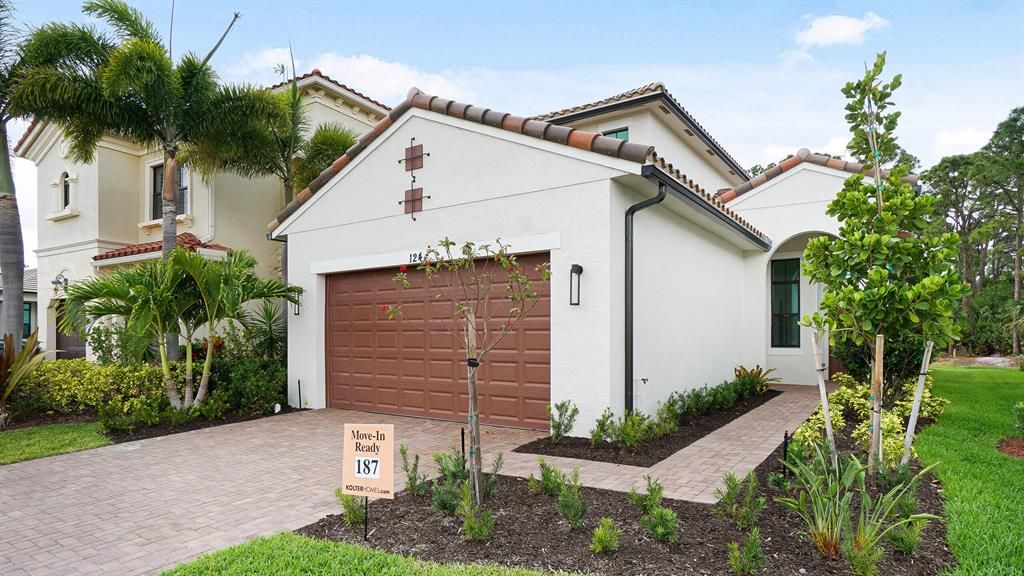 Photo of 124 SE Strada Cervaro, Port St Lucie, FL 34952 (MLS # R10879711)
