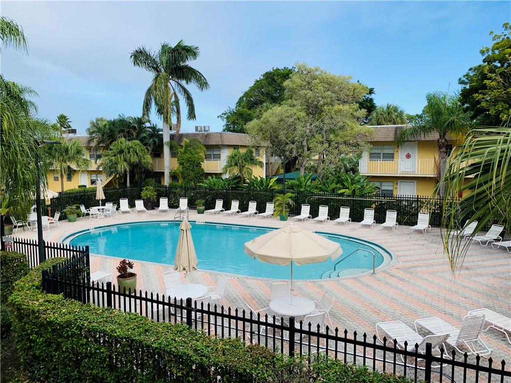 Village Park At Oakland C - Residential Lease